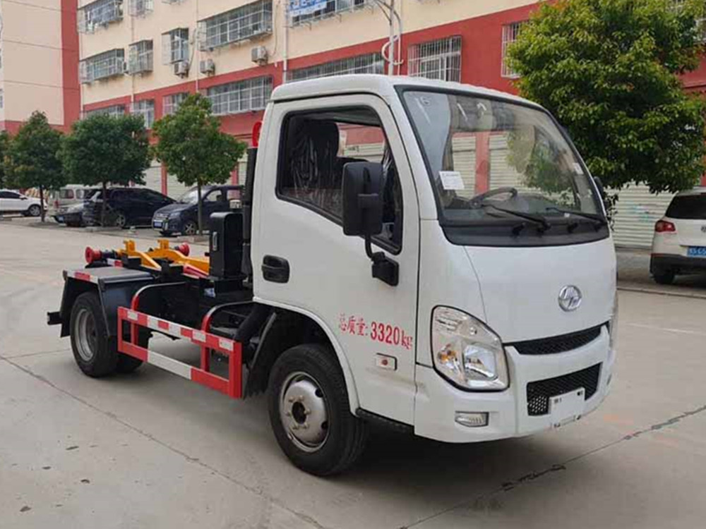國(guó)六3方 藍(lán)牌躍進(jìn) 勾臂垃圾車(chē)